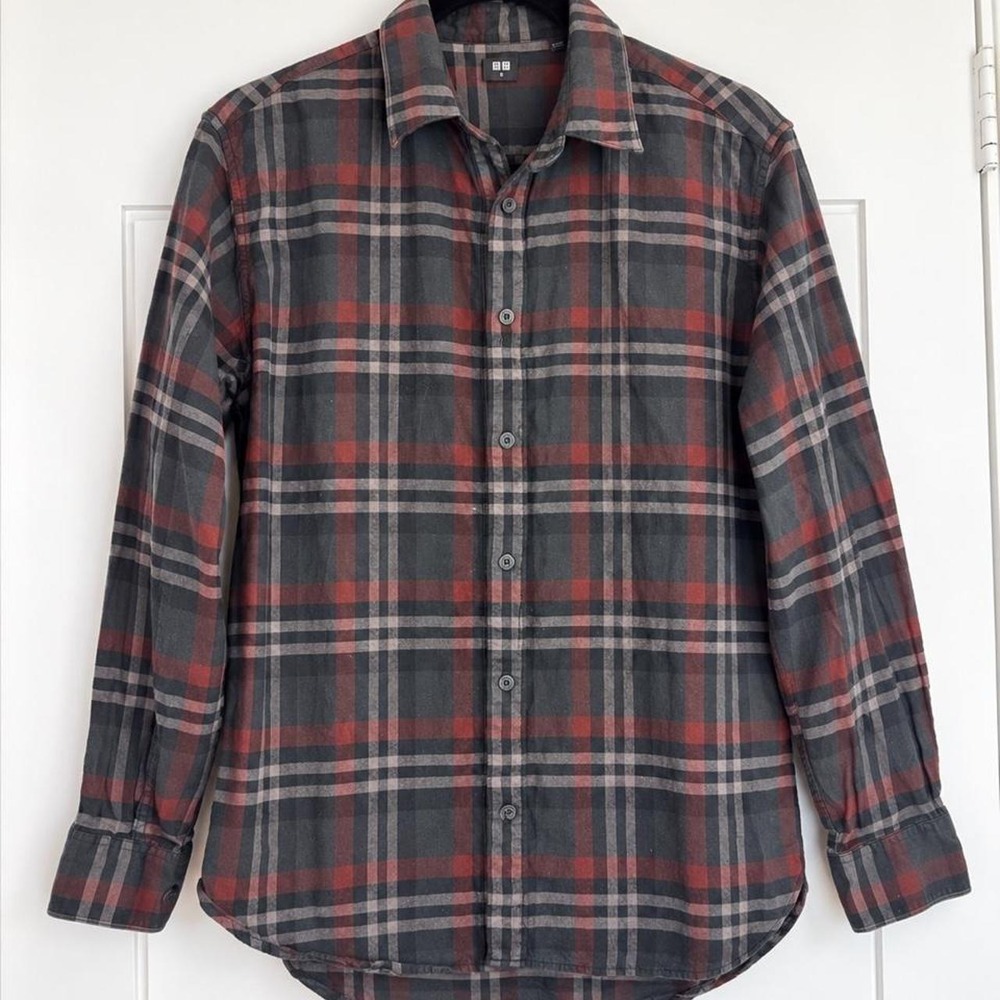 Uniqlo Burgundy & Charcoal Plaid Button-Up — Size S